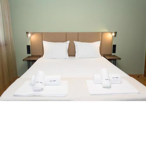 Modern Comfort in Central Varna with WorkSpace