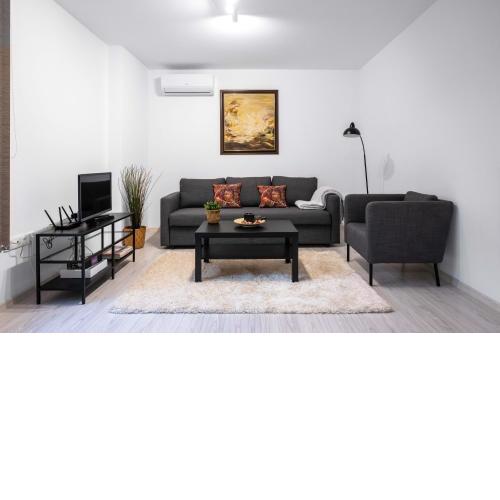 Modern Living - 1BD on blvd. Tsar Boris II