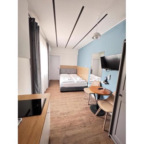 Modern Studio 7 private Kitchenette and Bathroom