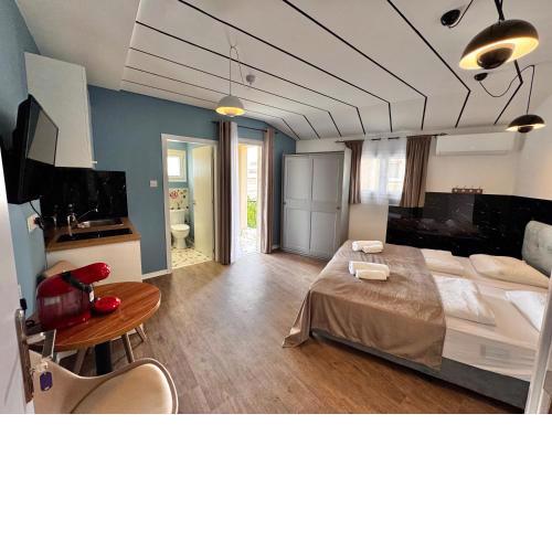 Modern Studio Nr12 private Kitchenette, Bathroom, Balcony