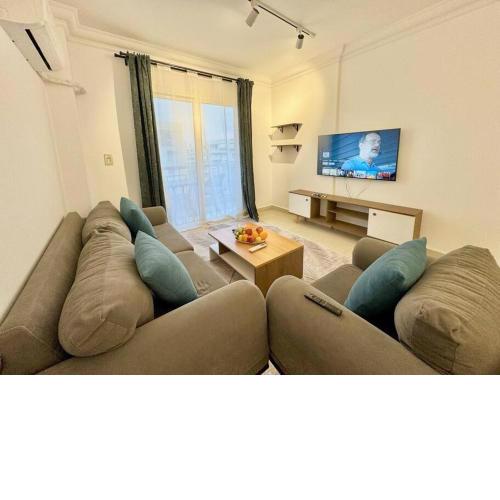 Modern2BR Amazing GardenView & Self Checkin at Madinaty