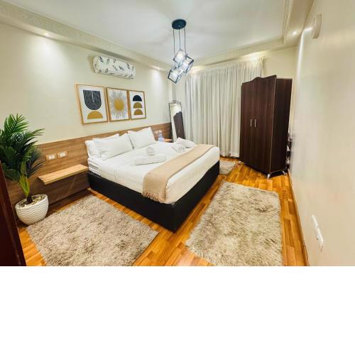 Mokattem private Condo