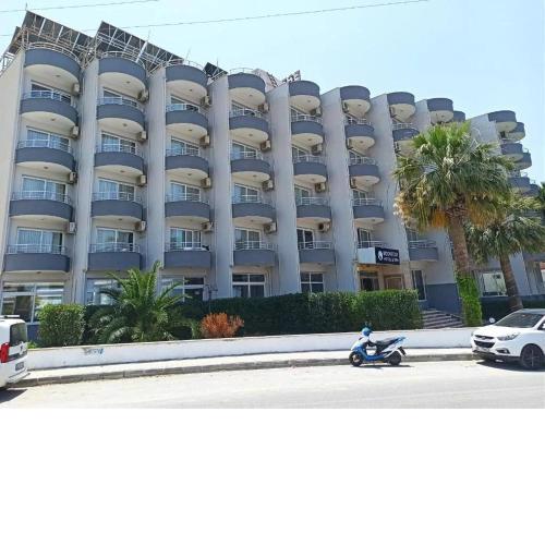 Moonstar Hotel