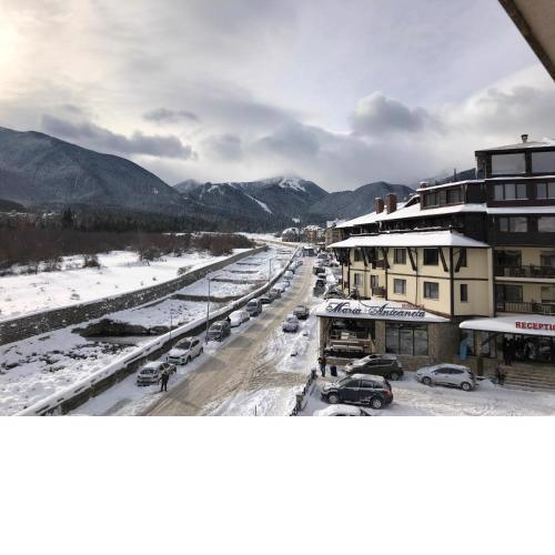 Mountain View Apartment