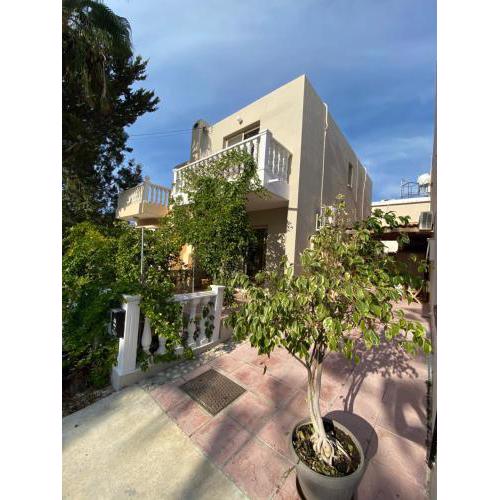 Moutallos Rooms Inn Homes
