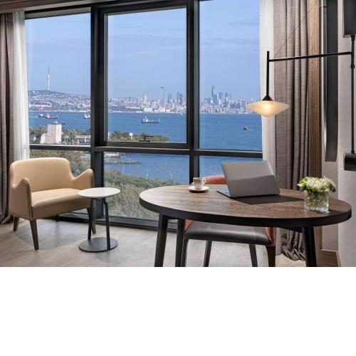 Mövenpick Hotel Istanbul Marmara Sea