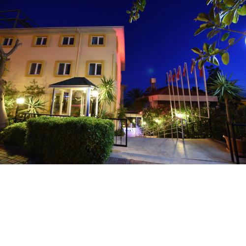 Muz Hotel