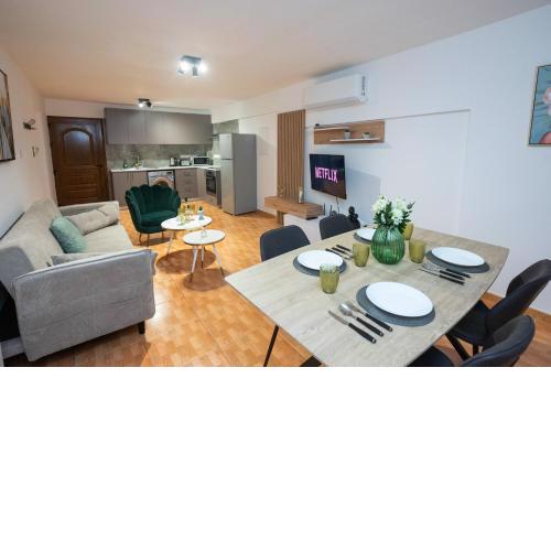 Napa Centrale Suites