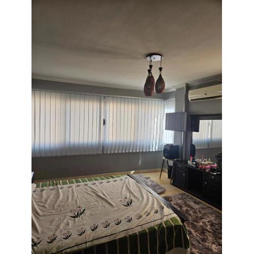 Nefartari pyramid apartment
