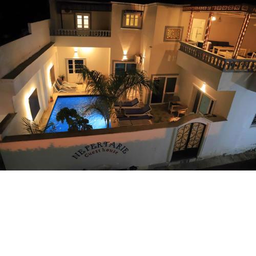 Nefertarie Guest House