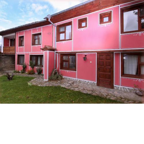 Nenchova Guest House
