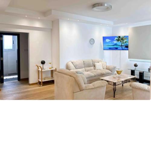Neptune Apartment