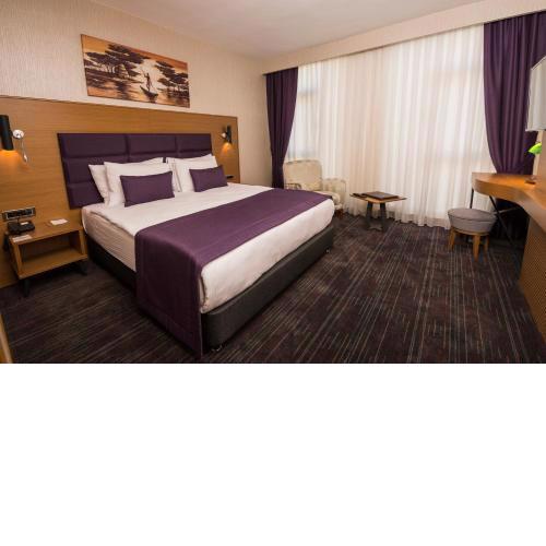 New Garden Hotel