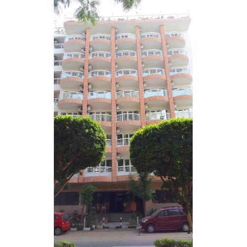 New Pola Hotel