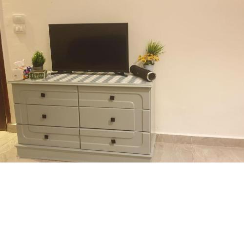 Newly renovated cozy studio 2 min 2 SEA