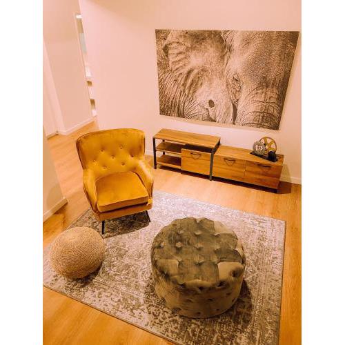 Newly Renovated Super-Chic Apartment
