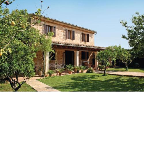 Nice Home In Algaida With House A Mountain View