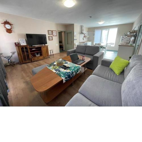 NiDo Cozy 3BR Apartment Kapana Top Center