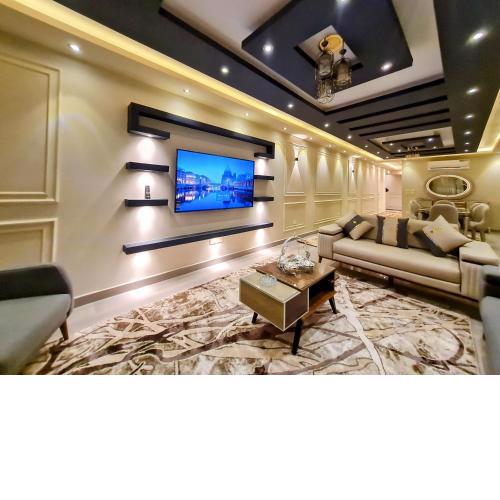 Nilefront 3BR luxury Apt in Giza