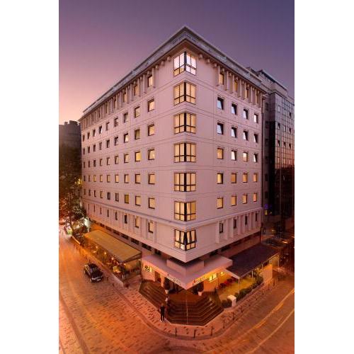 Nippon Hotel