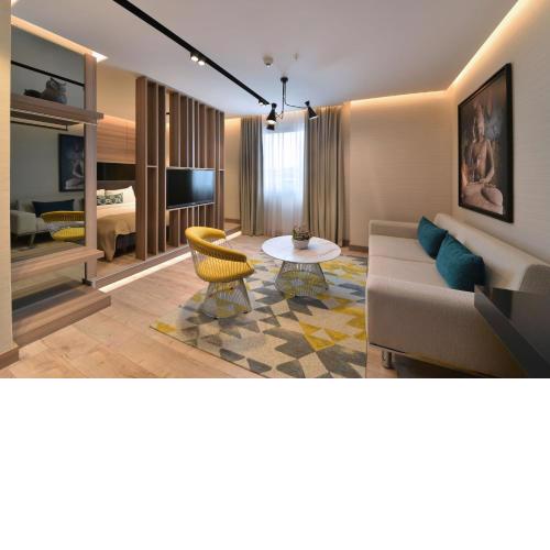 Nish Palace Exlusive Suites