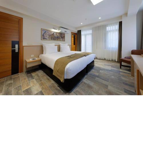 Nishant Hotel