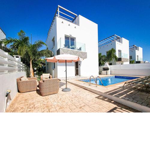 Nissi beach villa Magnolia