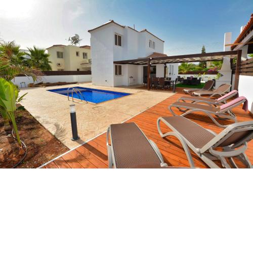 Nissi Palms Villa