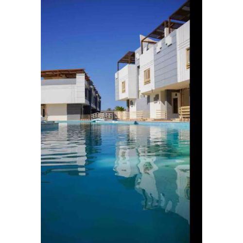 Noura Luxury Hotel Villa with free Pool and Beach access in Hurghada
