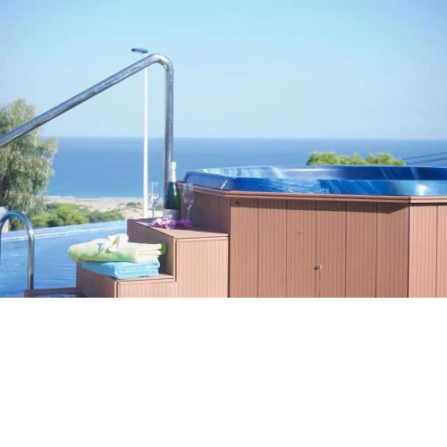 Nova Beach Super cool seaview apartment