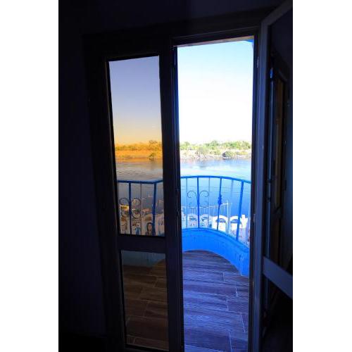 Nubian Popeye - Roof top - Nile View