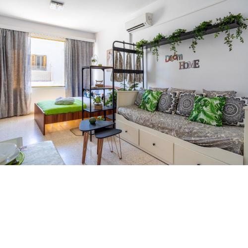 Oasis - Cozy Studio in Larnaca