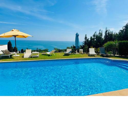 Oasis Santorina Pool Sea Sky
