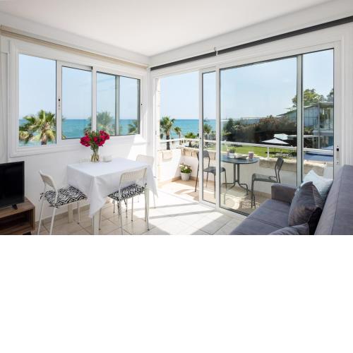 Oceanview Apartment