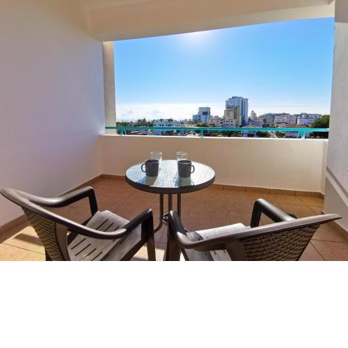 Off Course Seaview Apartment
