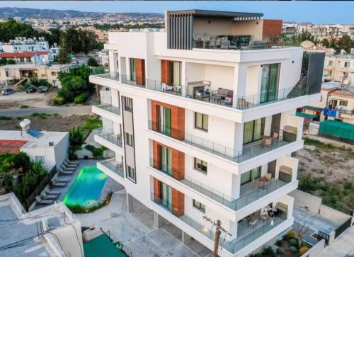 Olive Shared Pool Apartments