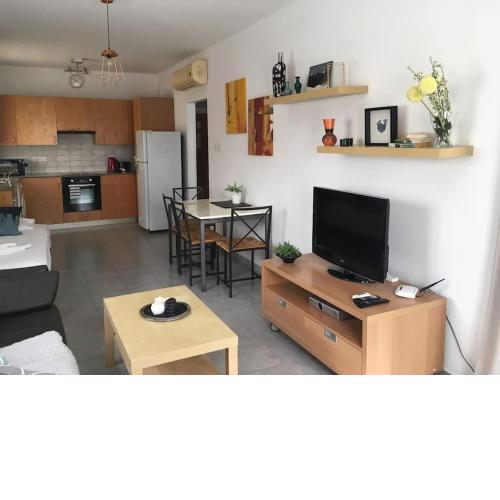 Olivia Budget Apartment
