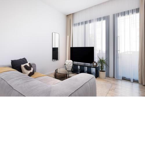 Olympia Suites I Studio Apartments