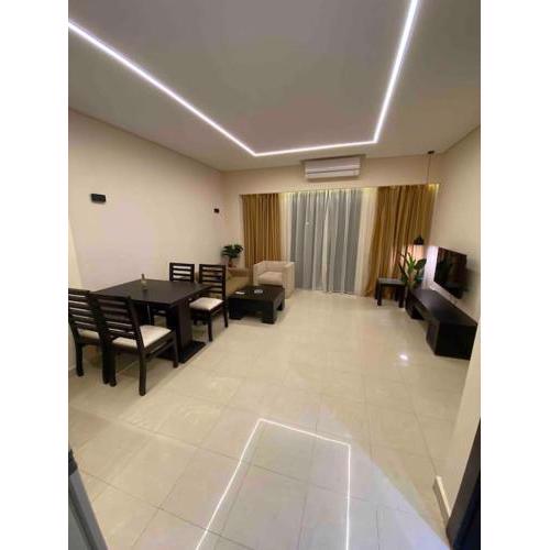 One bedroom with free beach access & sea view in the centre