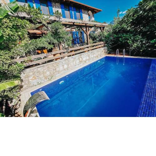 Orman İçinde Muhteşem Villa