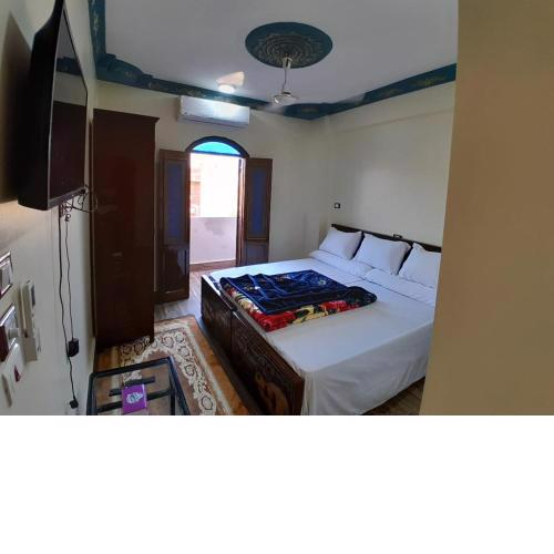 Osiris Guest House