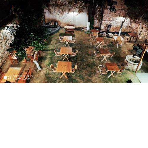 Otel Wood House