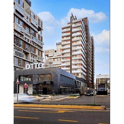 Otto Residences 215