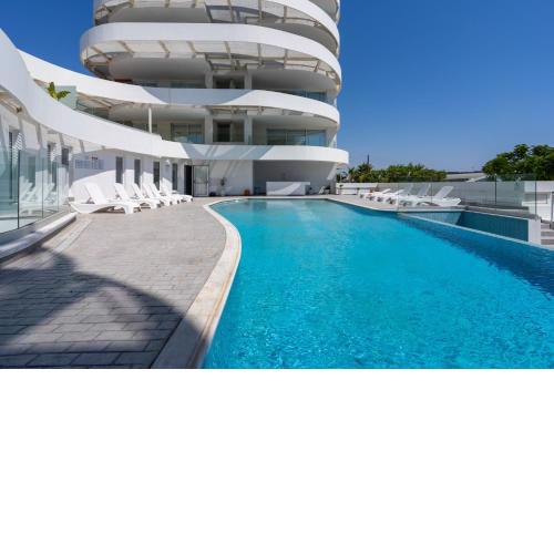 Oyster 1-BR Apt in Larnaca