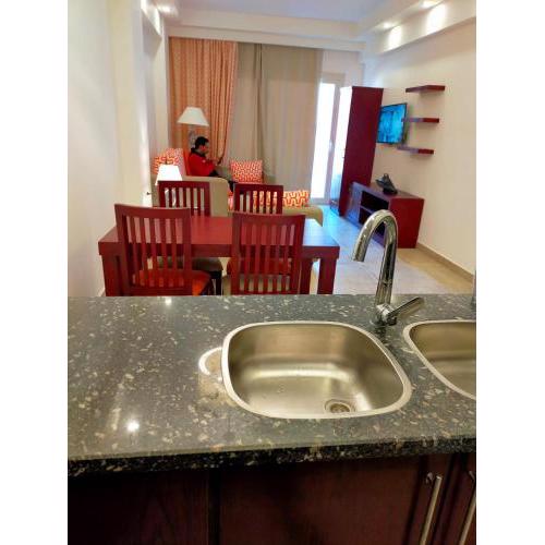 Oyster Bay Hotel suite