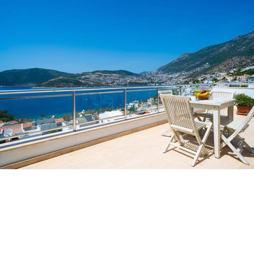 Özel Havuzlu Büyük Villa - Kalkan Plaja sadece 200mt