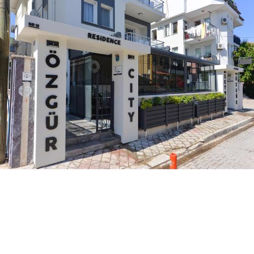 Ozgur City Residence