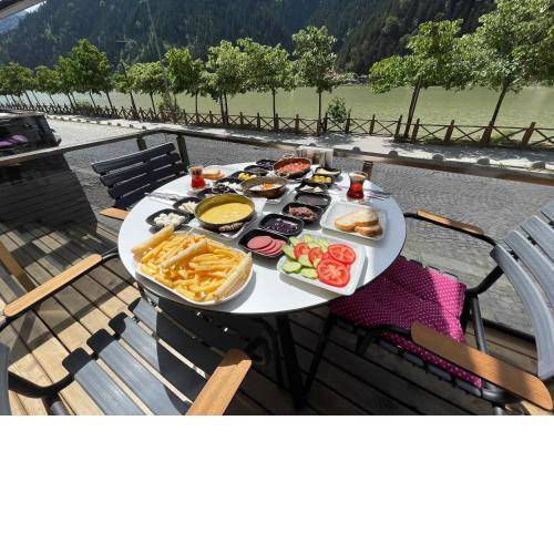 Ozkan Otel