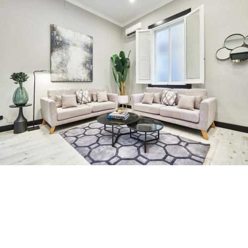 Padilla V, by Presidence Rentals