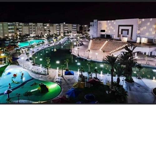 PALM LAKE RESORT FOLLA